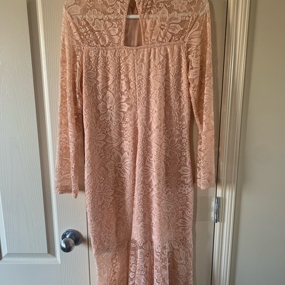 VENUS lace peach cream dress - Picture 17 of 17